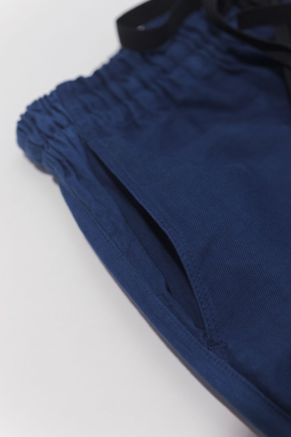 indigo pants 08/ S01/ 2025
