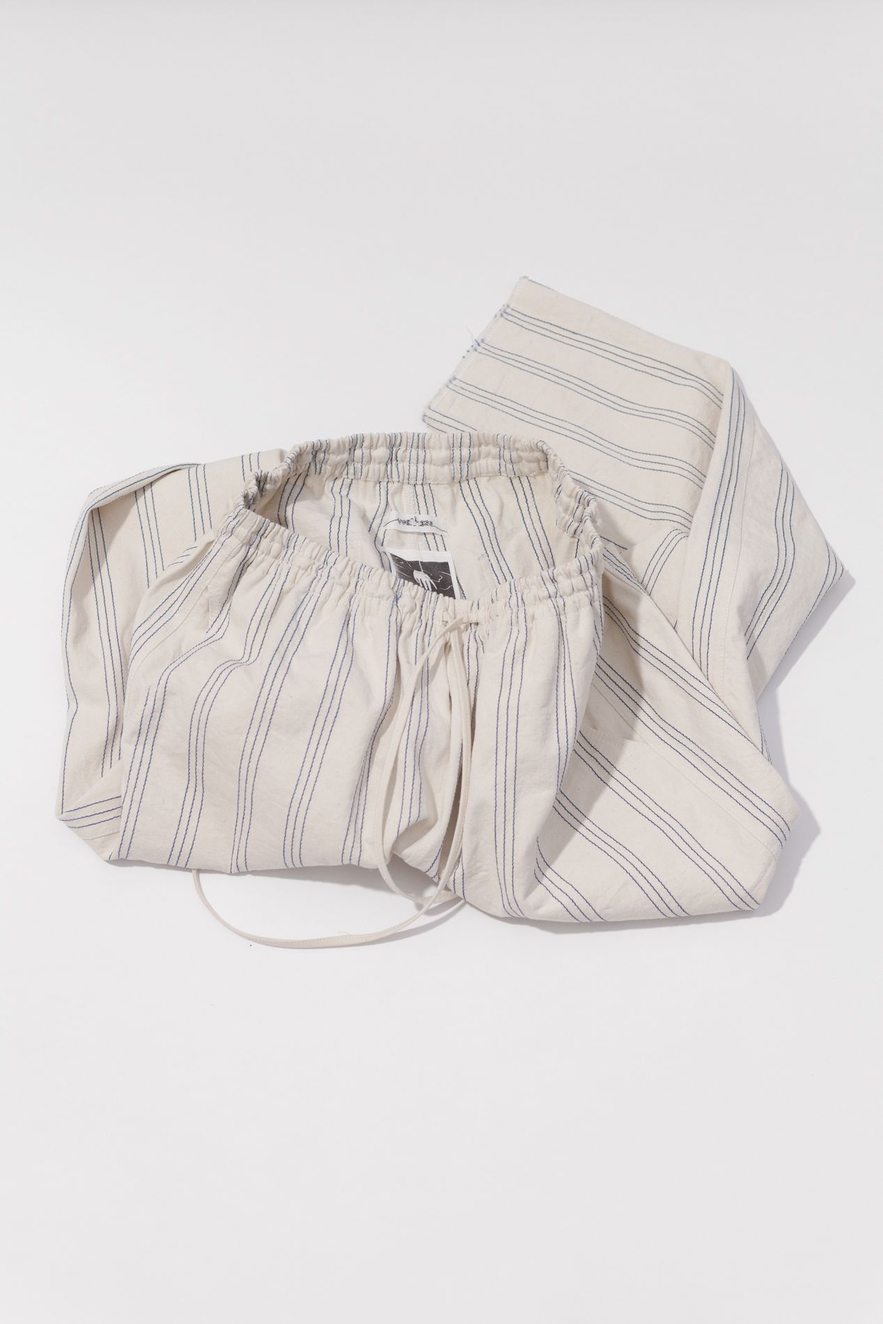 pants 11/ S01/ 2026